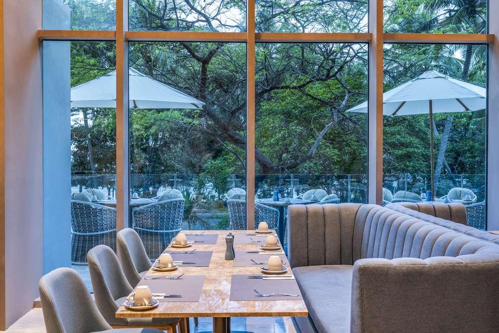 Hotel Hilton Santa Marta Restaurant photo