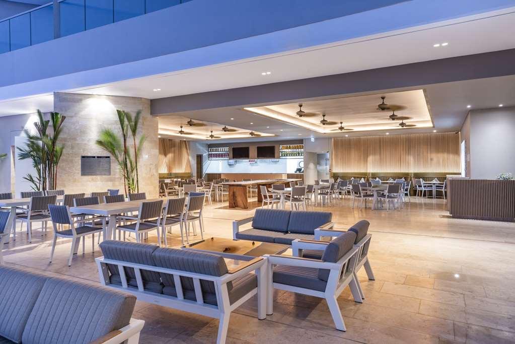 Hotel Hilton Santa Marta Restaurant photo
