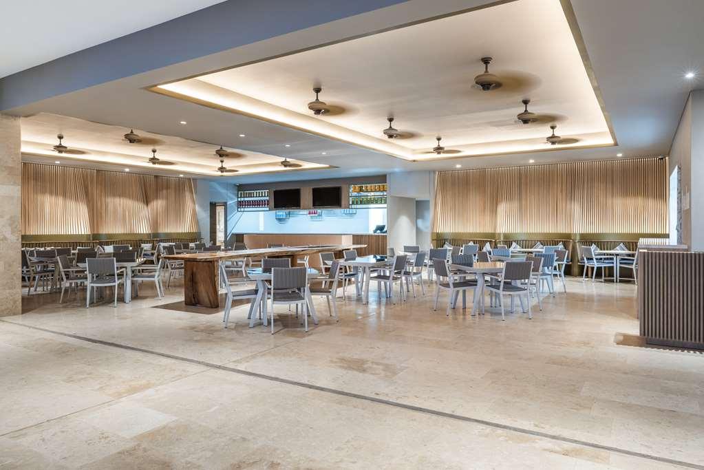 Hotel Hilton Santa Marta Restaurant photo